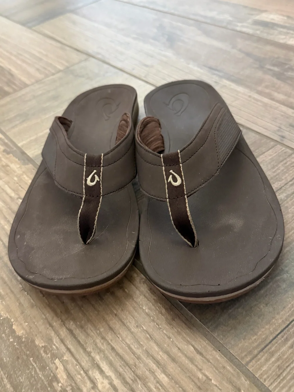 Men’s OLUKAI Ohana flip flop sandals size 12